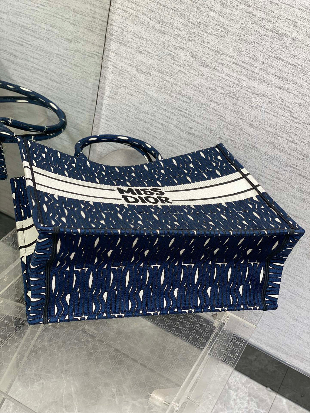 DIOR MISS LARGE TOTE 42 IN WHITE MIX DEEP COVE BLUE CANVAS