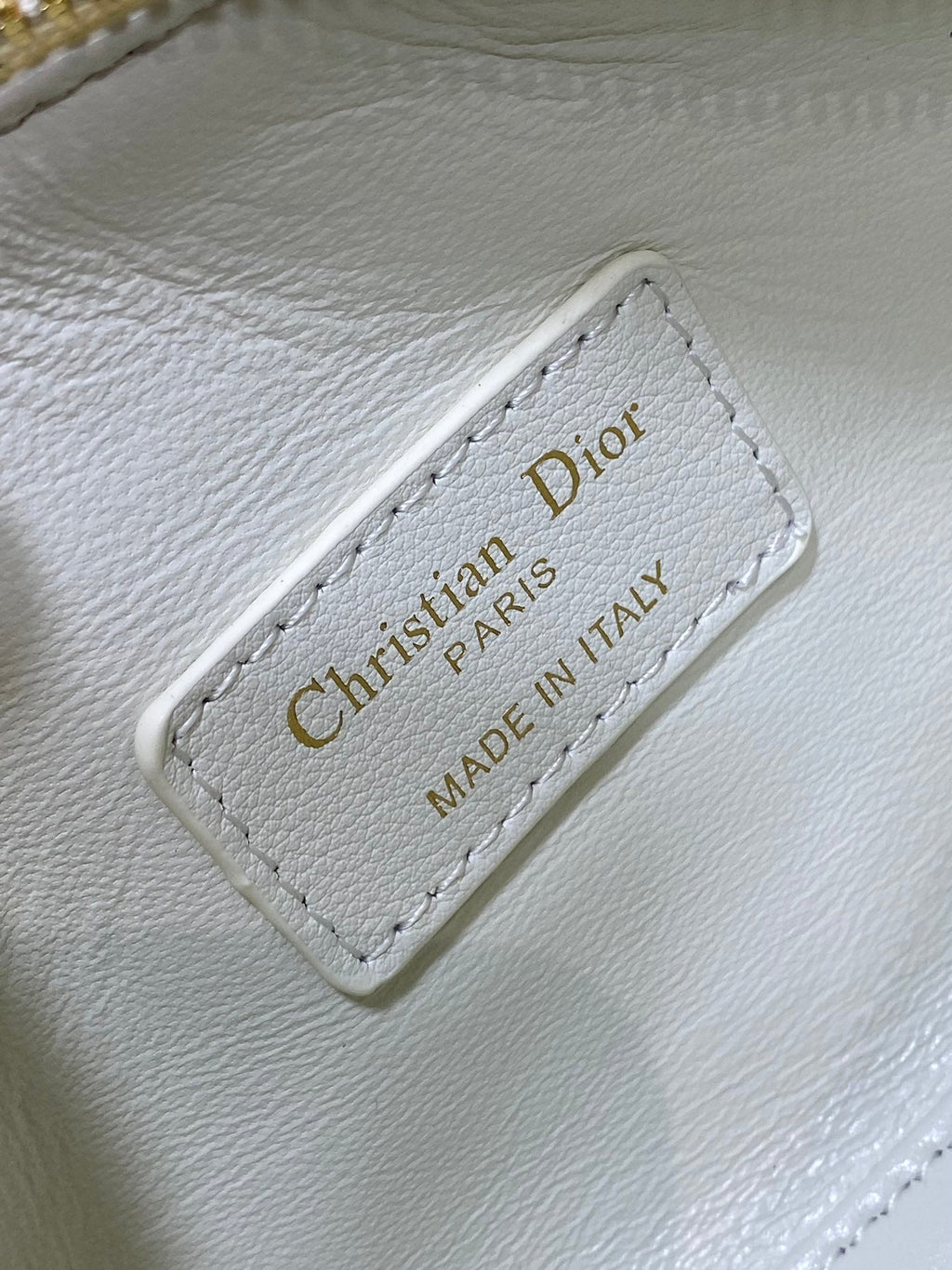 DIOR GROOVE 17 BAG IN WHITE MACROCANNAGE CALFSKIN WITH GOLD HARDWARE