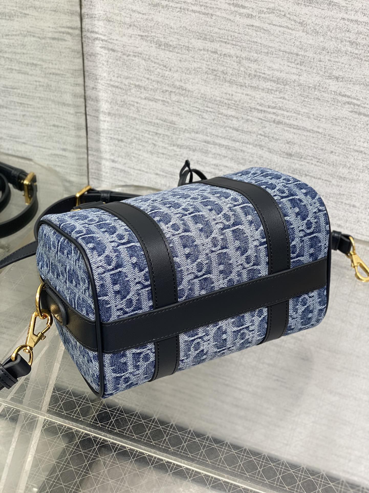 DIOR GROOVE 20 BAG IN DENIM BLUE OBLIQUE MONOGRAM JACQUARD