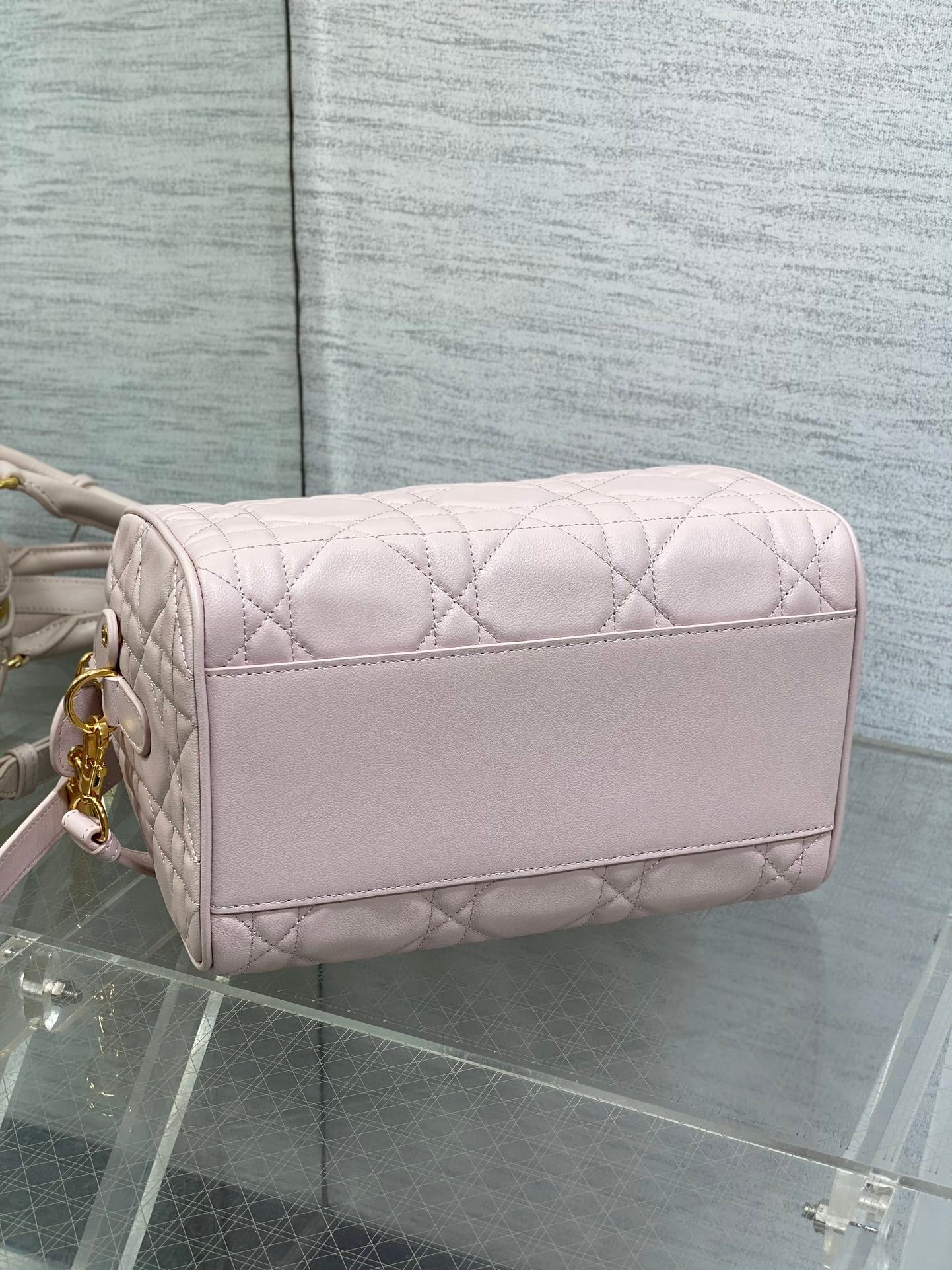 DIOR GROOVE 25 BAG IN LIGHT PINK LAMBSKIN