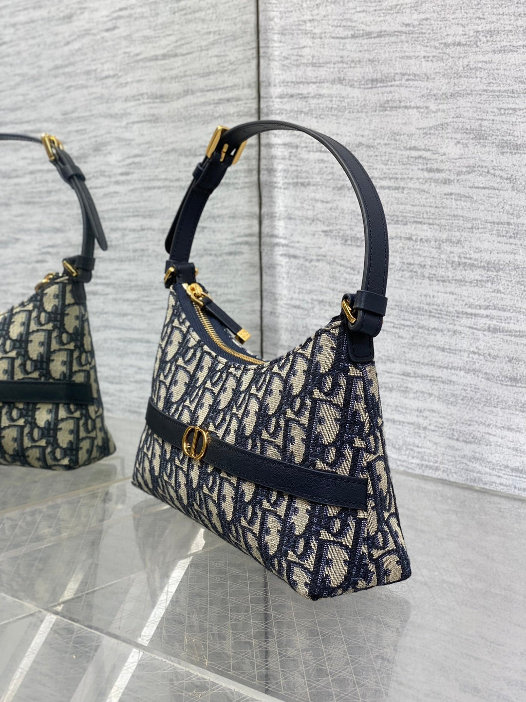 DIOR MONTAIGNE CIGALE MINI 24 BAG IN BLUE  OBLIQUE JACQUARD