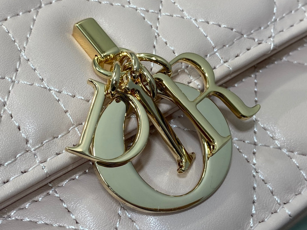 DIOR MINI BAG 24 IN LIGHT PINK PATENT CANNAGE CALFSKIN