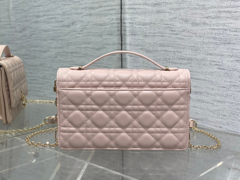 DIOR MINI BAG 24 IN LIGHT PINK PATENT CANNAGE CALFSKIN