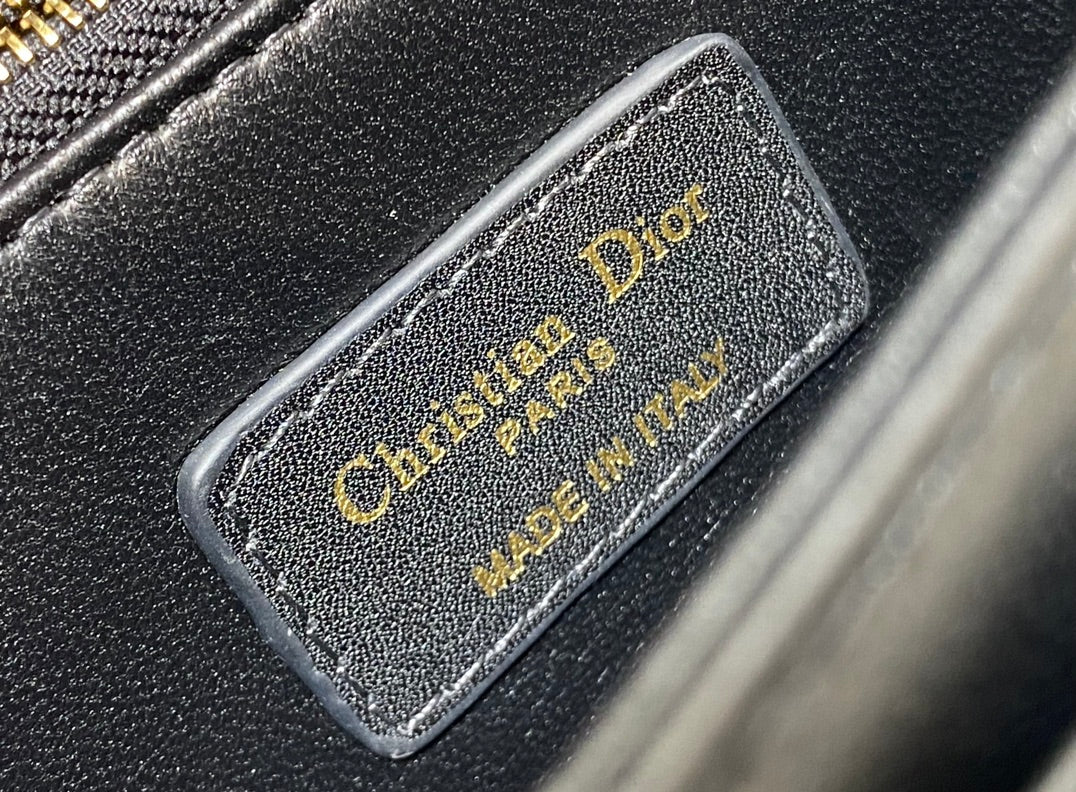 DIOR MINI BAG 24 IN BLACK PATENT CANNAGE CALFSKIN