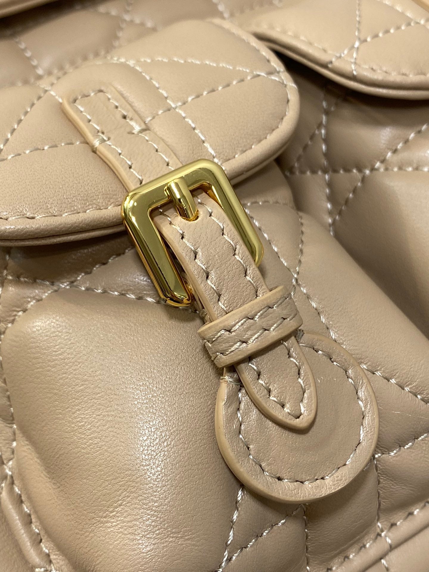 DIOR MEDIUM 25 CARO BACKPACK ALMOND BEIGE MACROCANNAGE LAMBSKIN