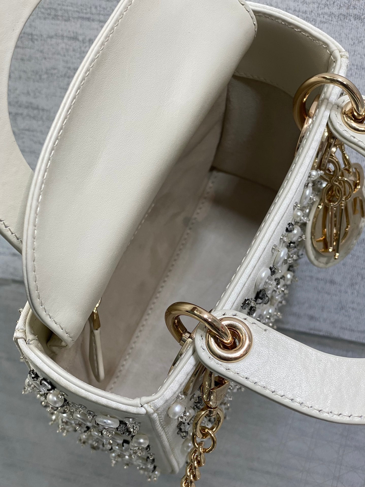 DIOR MINI 17 LADY BAG IN WHITE SATIN EMBROIDERED WITH BEADS 226310