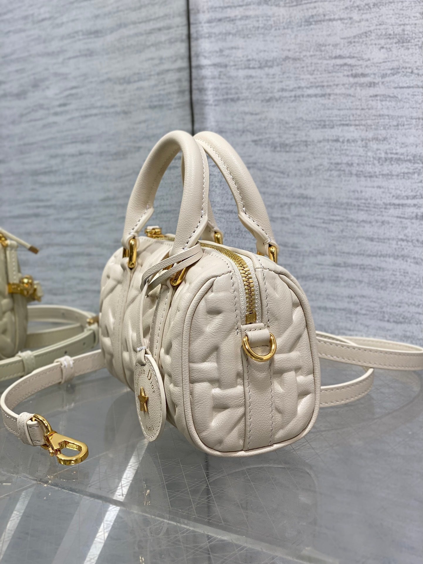 DIOR GROOVE 17 BAG IN WHITE CREAM MACROCANNAGE CALFSKIN WITH GOLD HARDWARE