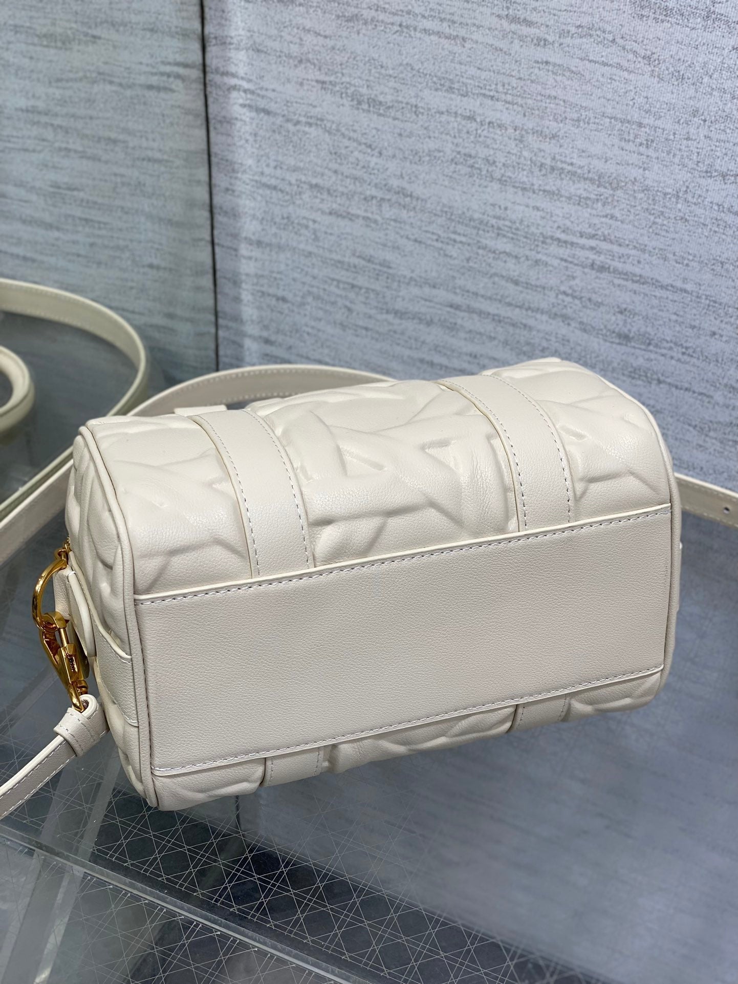 DIOR GROOVE 20 BAG IN WHITE CREAM MACROCANNAGE CALFSKIN WITH GOLD HARDWARE