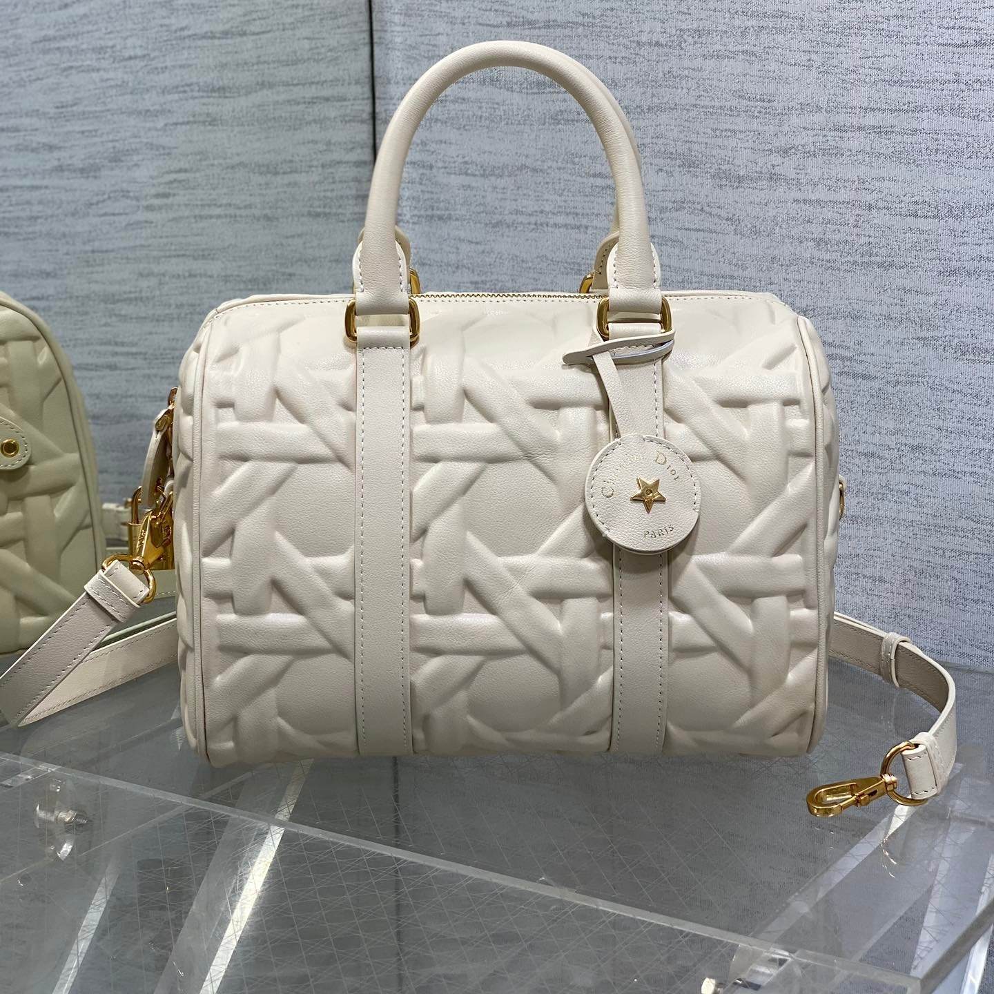 DIOR GROOVE 25 BAG IN WHITE CREAM MACROCANNAGE CALFSKIN WITH GOLD HARDWARE