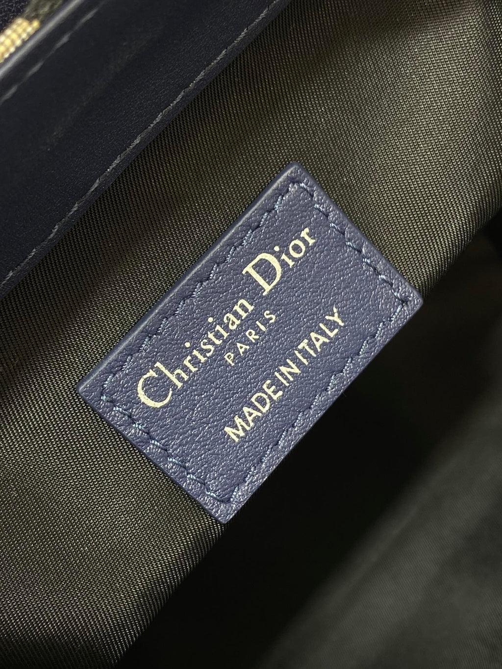 DIOR BACKPACK 19 IN BLUE OBLIQUE MONOGRAM JACQUARD