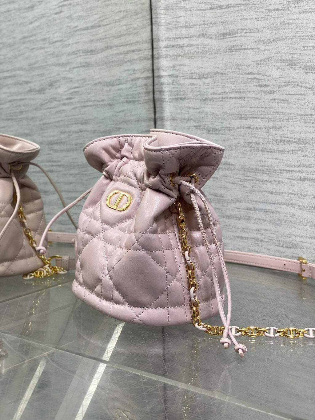 DIOR MONTAIGNE MINI 18 BUCKET BAG WITH DRAWSTRING IN BABY PINK LAMBSKIN