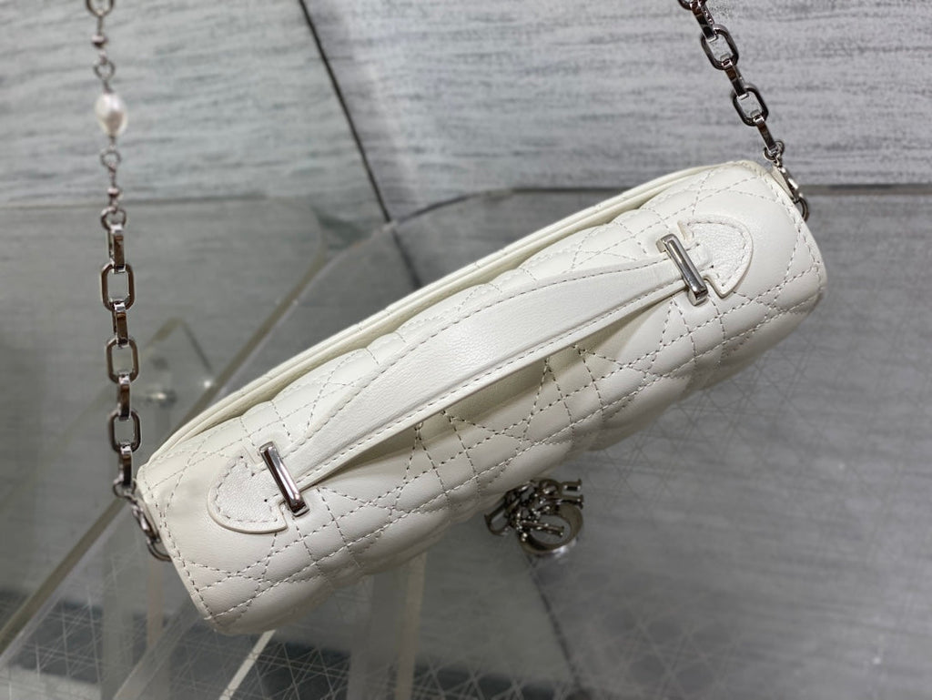DIOR 25S  TALK PHONE POUCH 21 IN WHITE CANNAGE LAMBSKIN SILVER HARDWRE