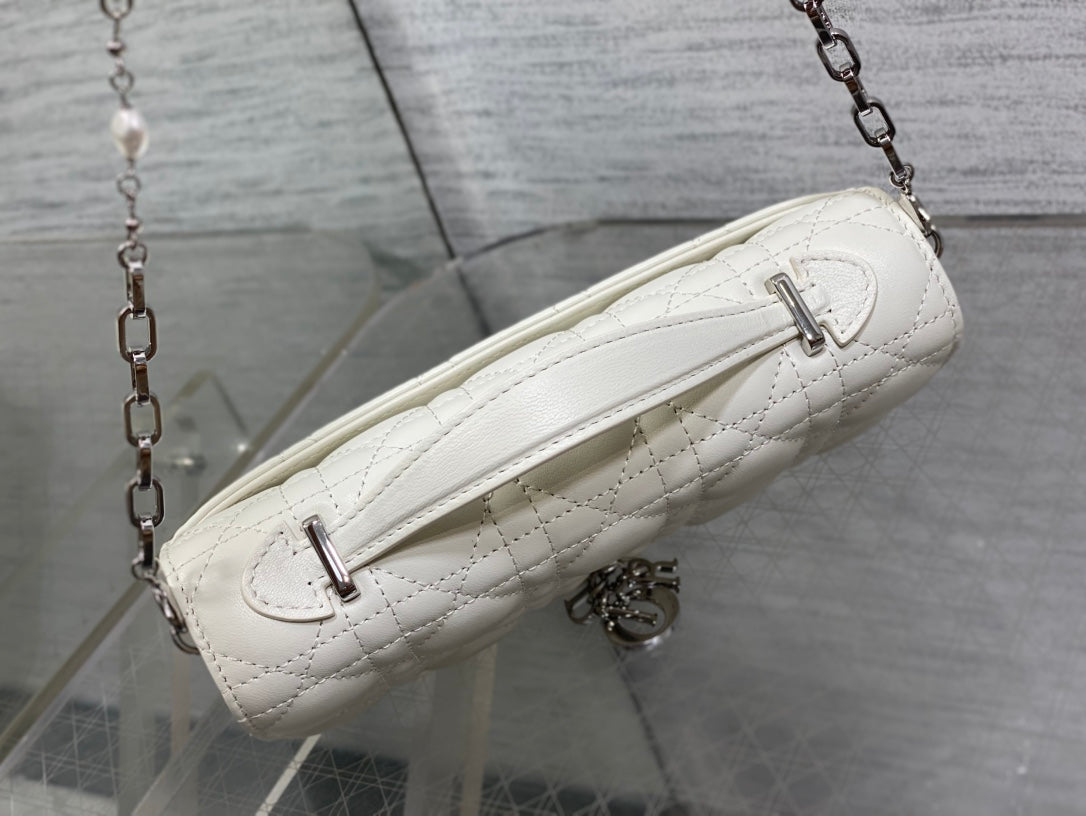 DIOR 25S  TALK PHONE POUCH 21 IN WHITE CANNAGE LAMBSKIN SILVER HARDWRE
