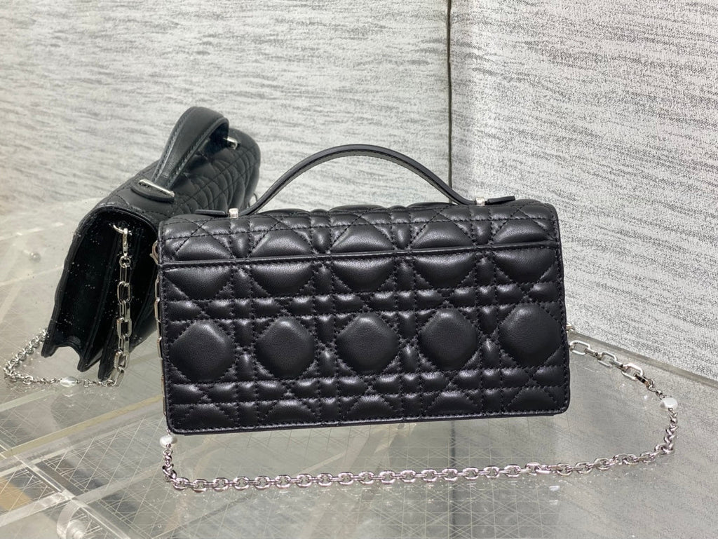 DIOR 25S  TALK PHONE POUCH 21 IN BLACK CANNAGE LAMBSKIN SILVER HARDWRE