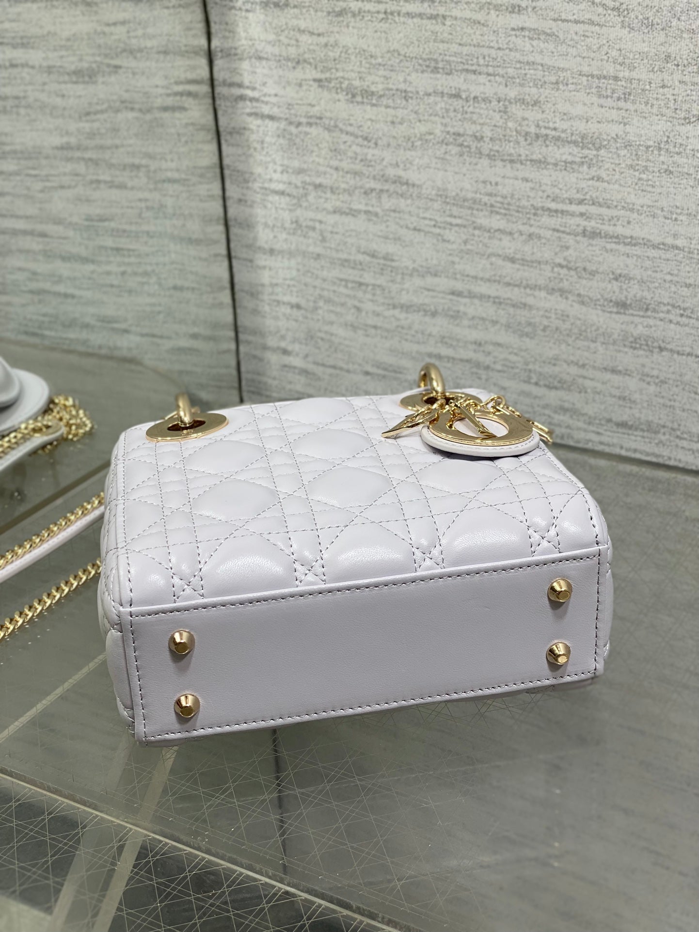 DIOR 25S MINI LADY  BAG 17 IN LILAC CANNAGE CALFSKIN GOLD HARDWARE