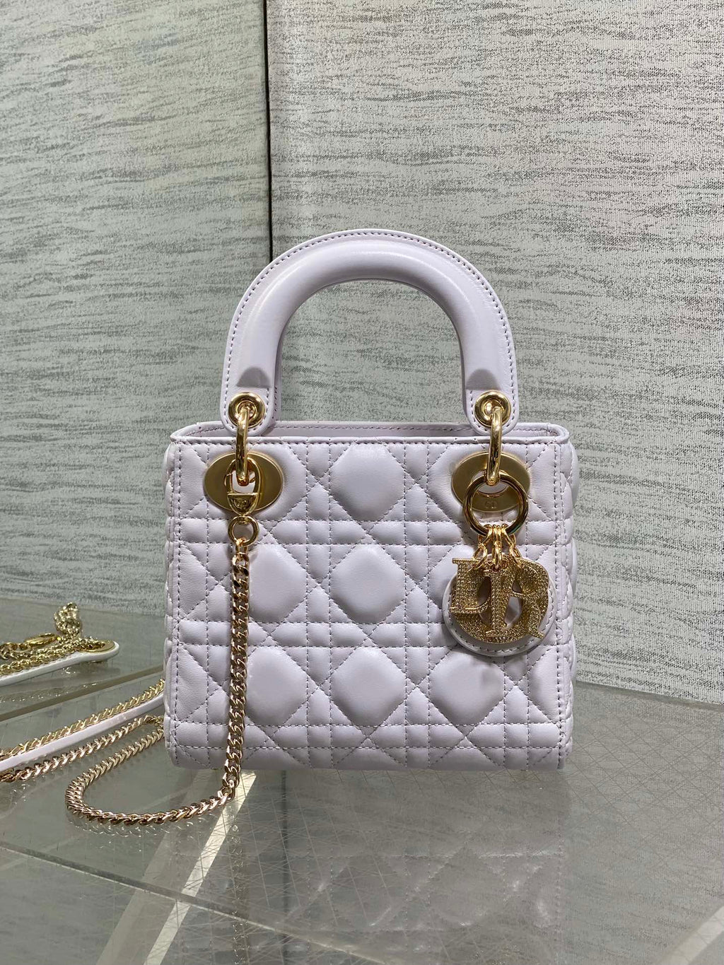 DIOR 25S MINI LADY  BAG 17 IN LILAC CALFSKIN CHARM CRYSTAL EMBELLISHMENTS