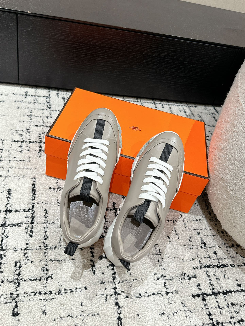 HERMES BOUNCING SNEAKER IN KHAKI BEIGE CALFSKIN