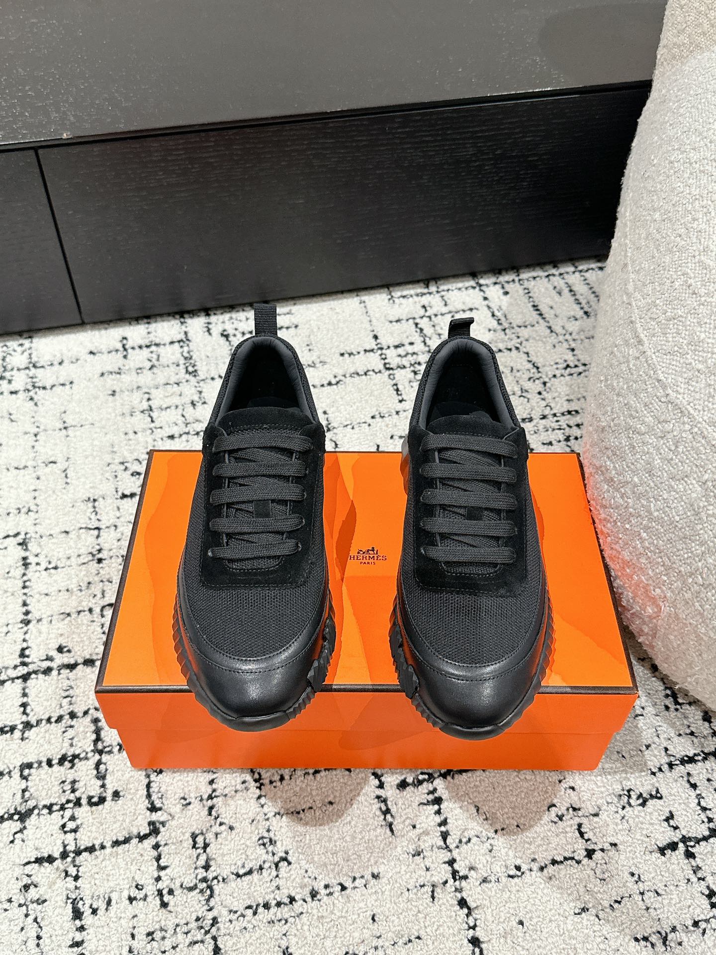 HERMES BOUNCING SNEAKER IN BLACK CALFSKIN AND FABRIC