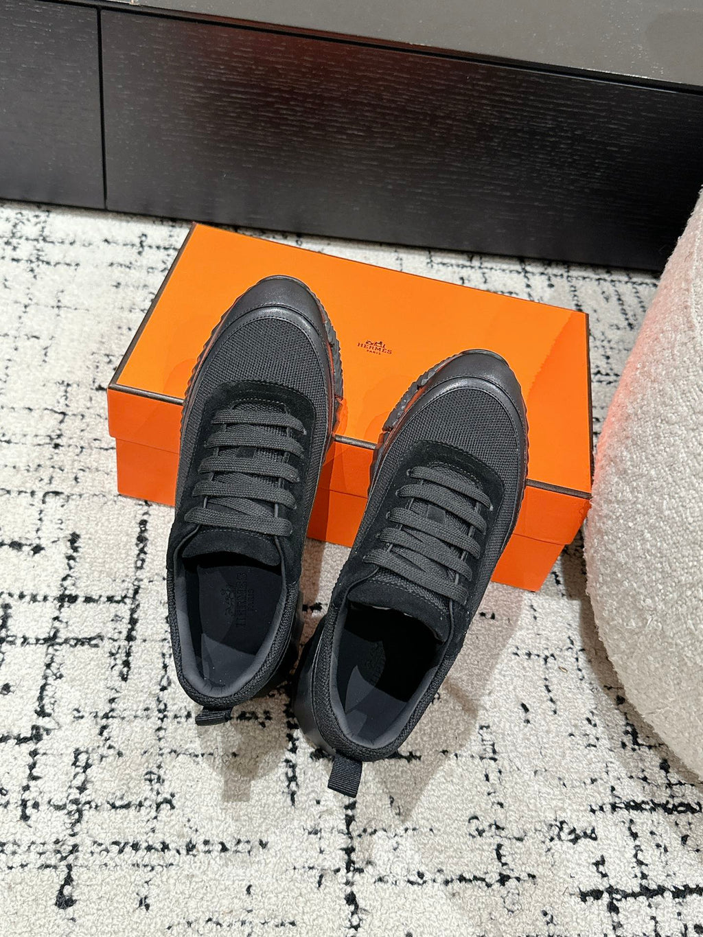 HERMES BOUNCING SNEAKER IN BLACK CALFSKIN AND FABRIC