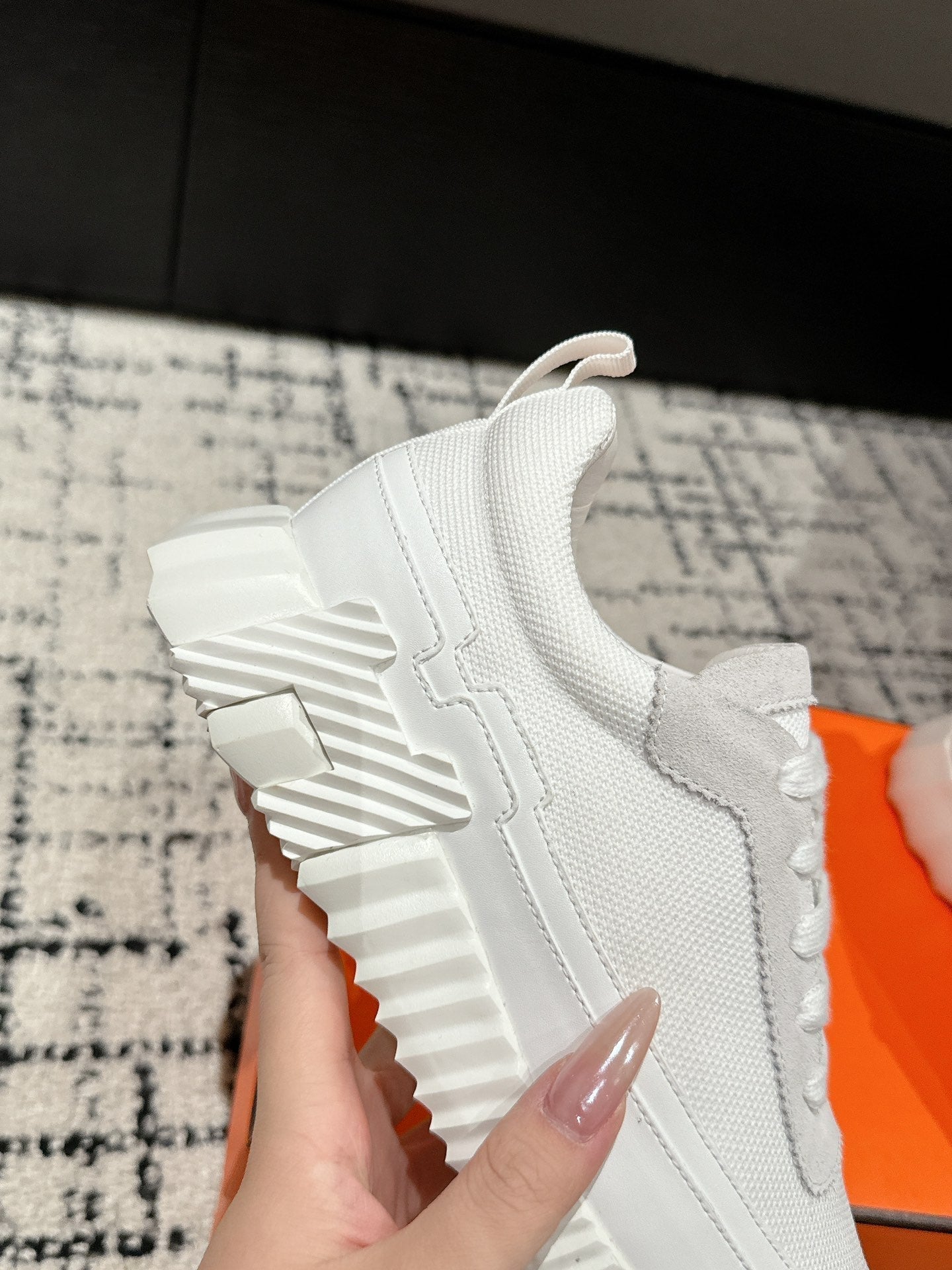 HERMES BOUNCING SNEAKER IN WHITE CALFSKIN AND FABRIC