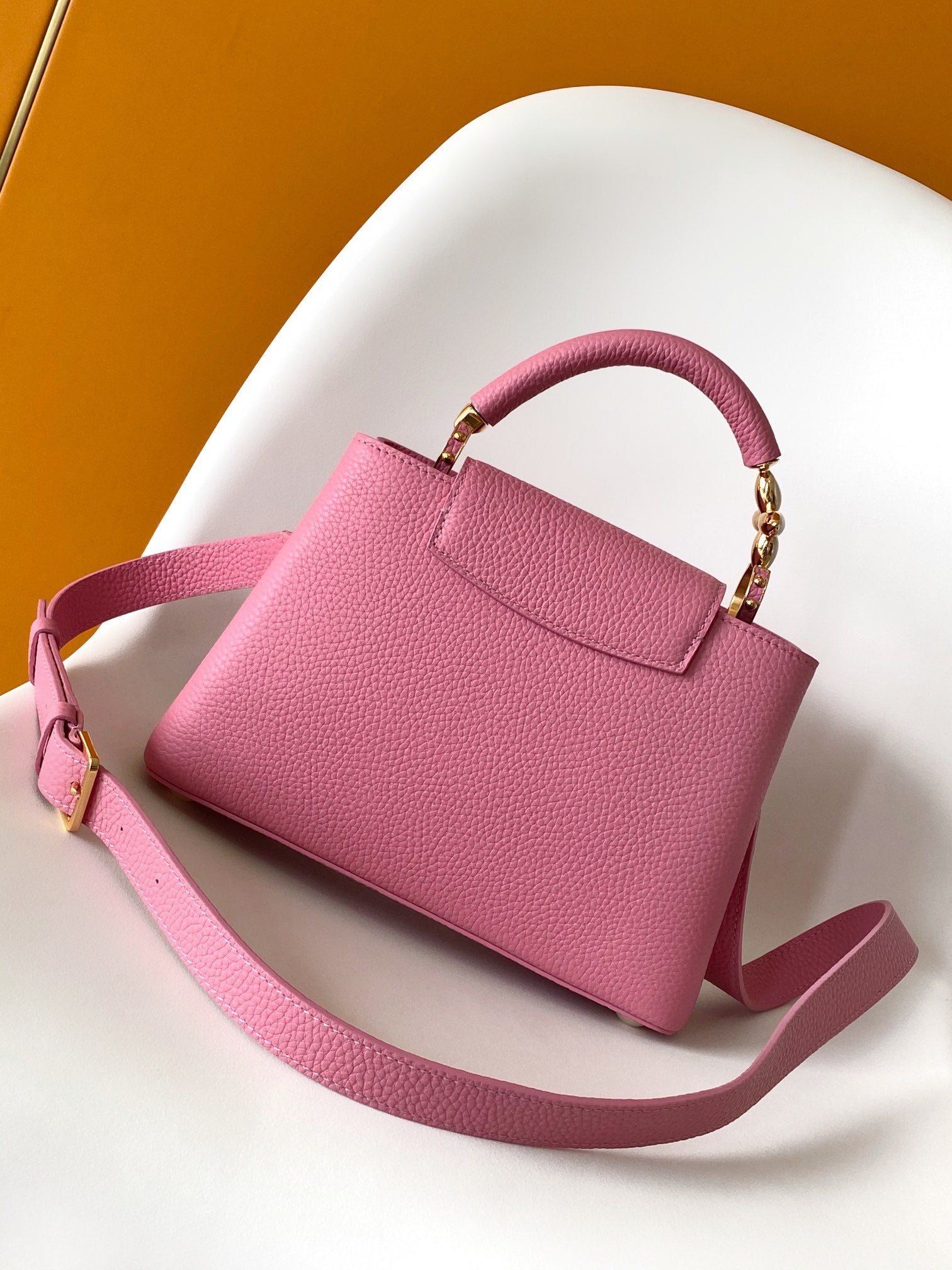 LOUIS VUITTON CAPUCINES MINI 21 IN MARSHMALLOW PINK TAURILLON GOLD HARDWARE