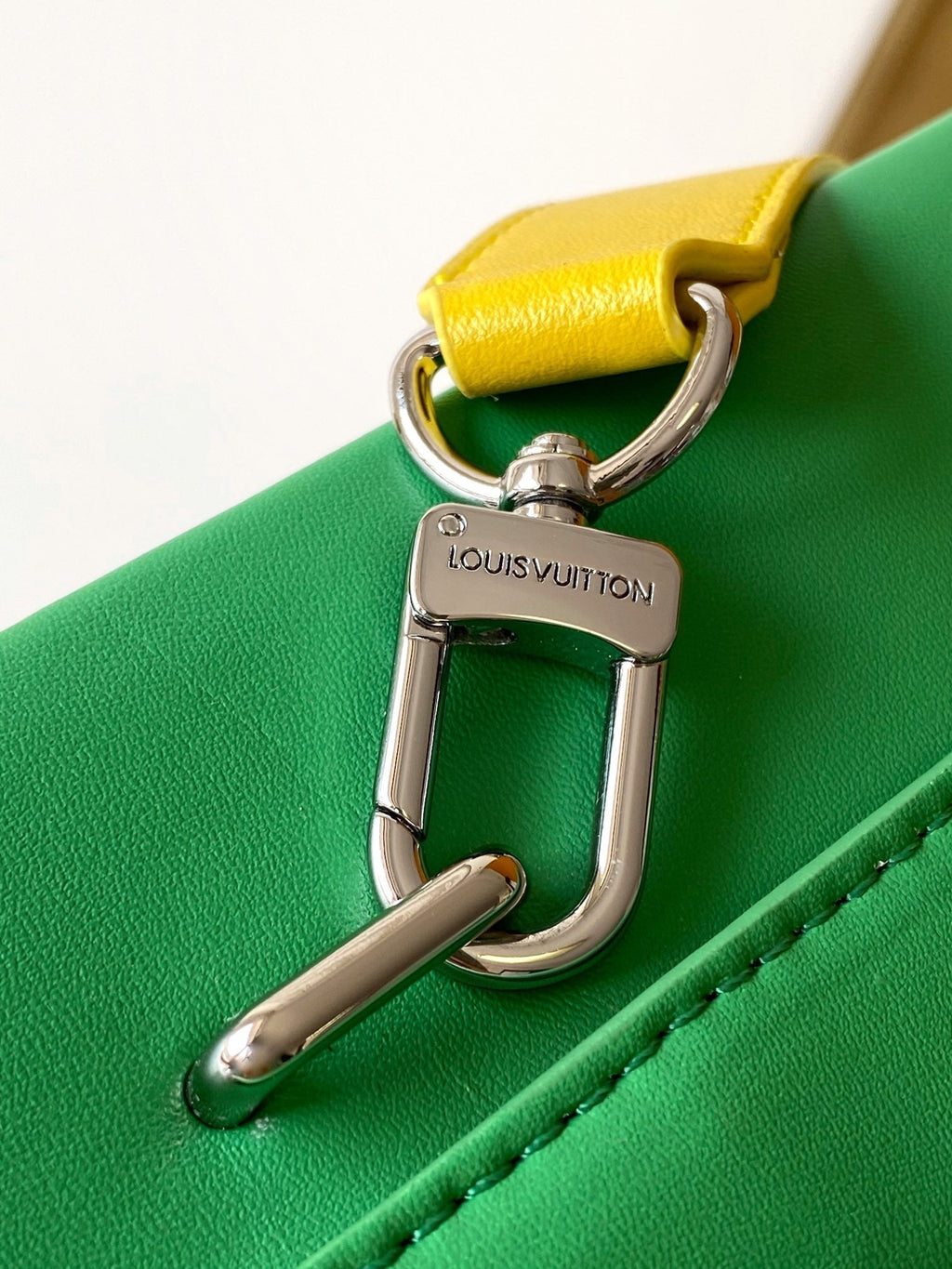 LOUIS VUITTON SHOPPER BAG 23 IN GREEN YELLOW CALFSKIN EMBROIDERED LOGO