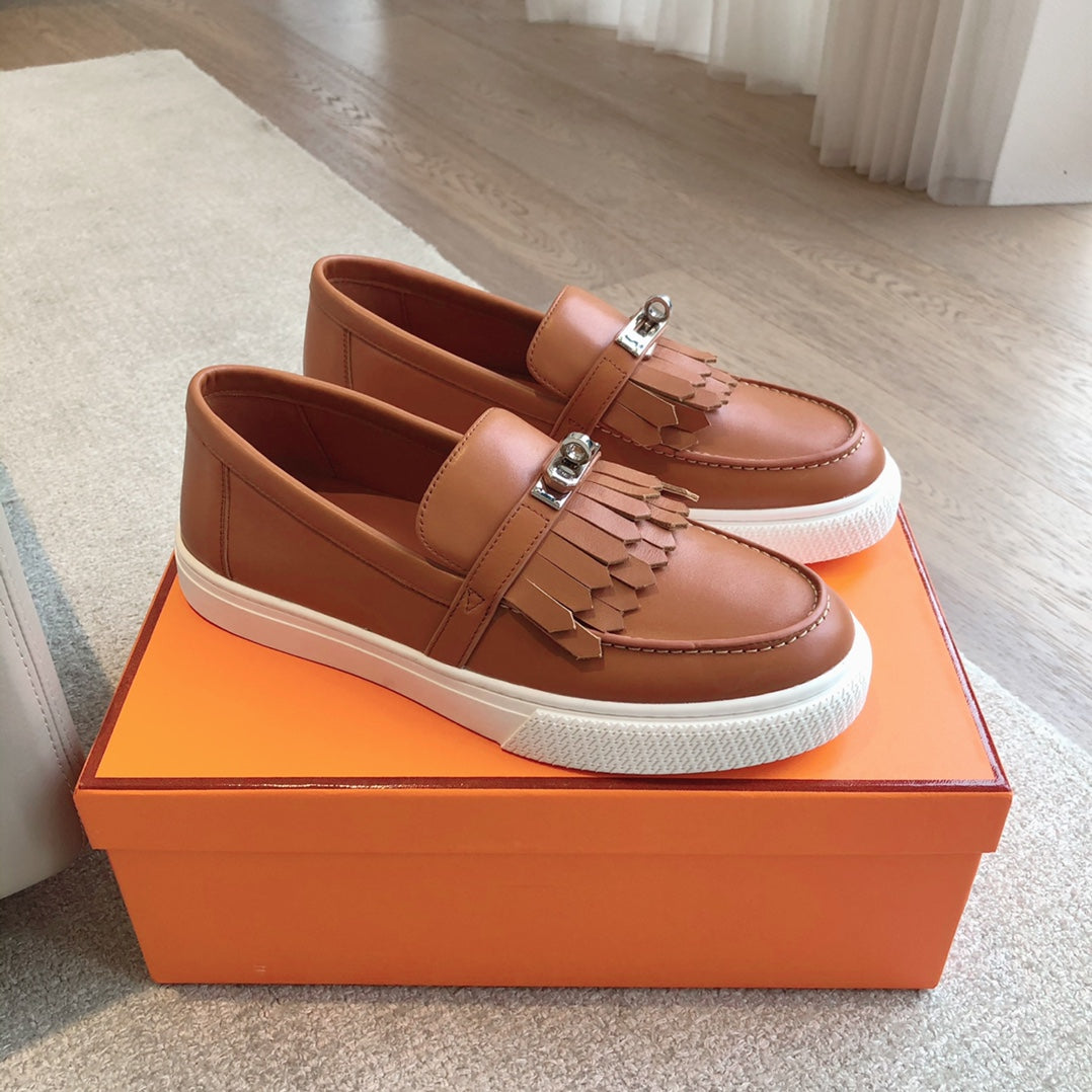 HERMES GAME SLIP-ON SNEAKER CARAMEL WITH TASSELS CALFSKIN