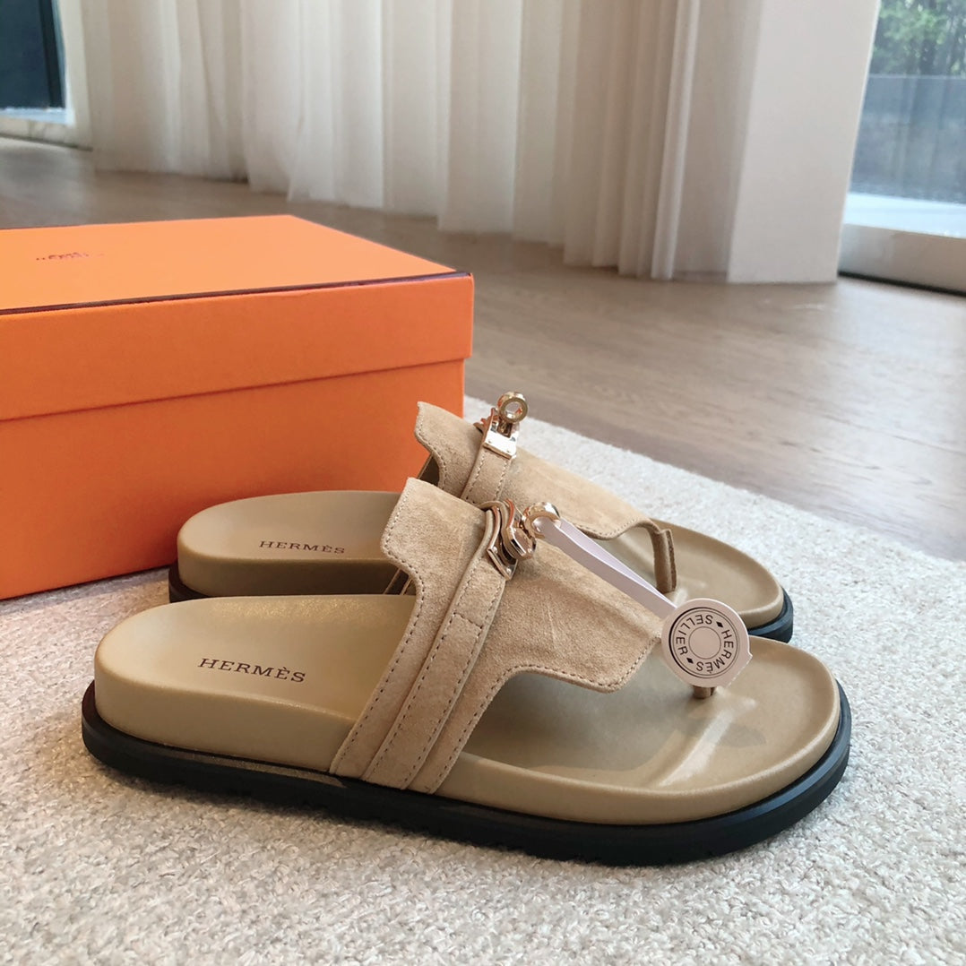 HERMES EMPIRE SANDAL PEANUT SUEDE