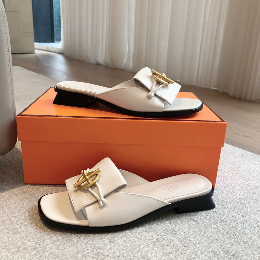 HERMES ISLE SANDAL WHITE CALFSKIN