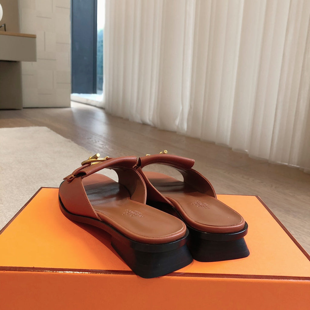 HERMES ISLE SANDAL CARAMEL CALFSKIN