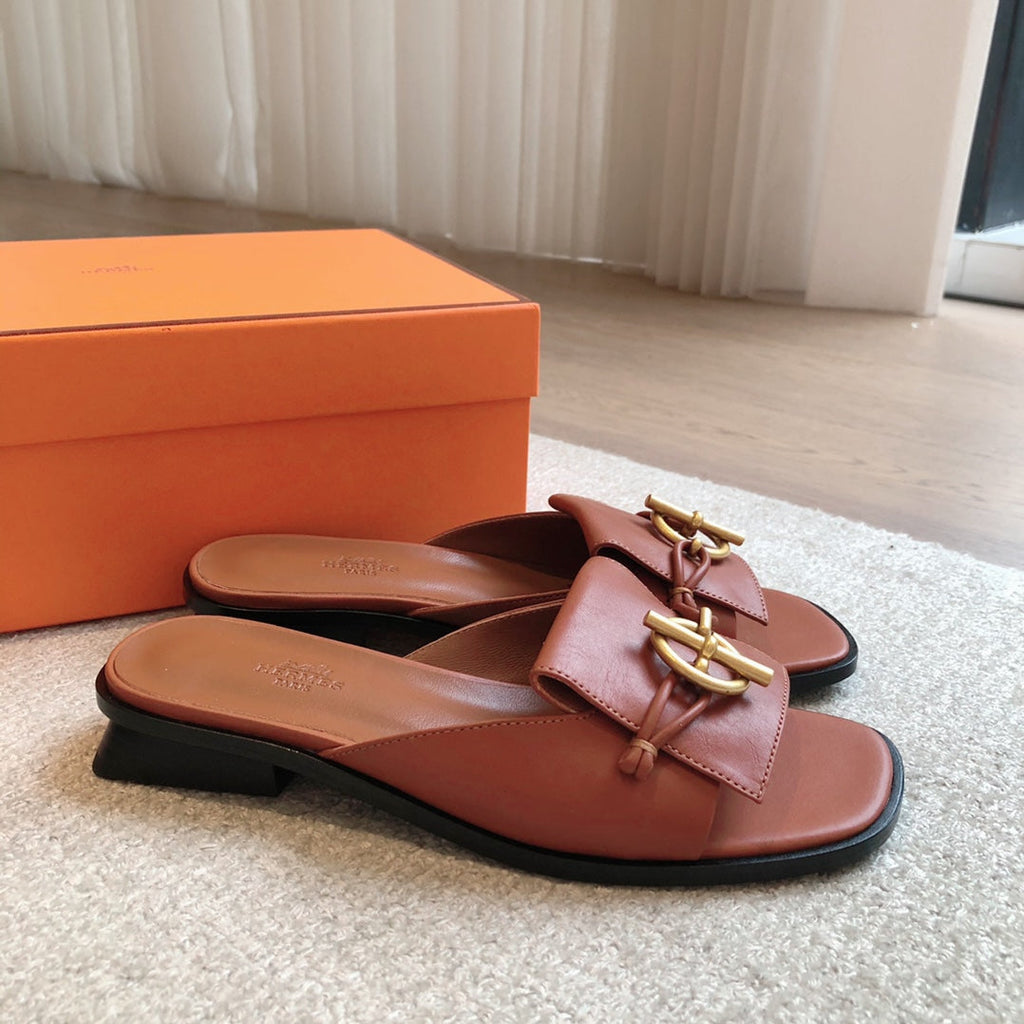 HERMES ISLE SANDAL CARAMEL CALFSKIN