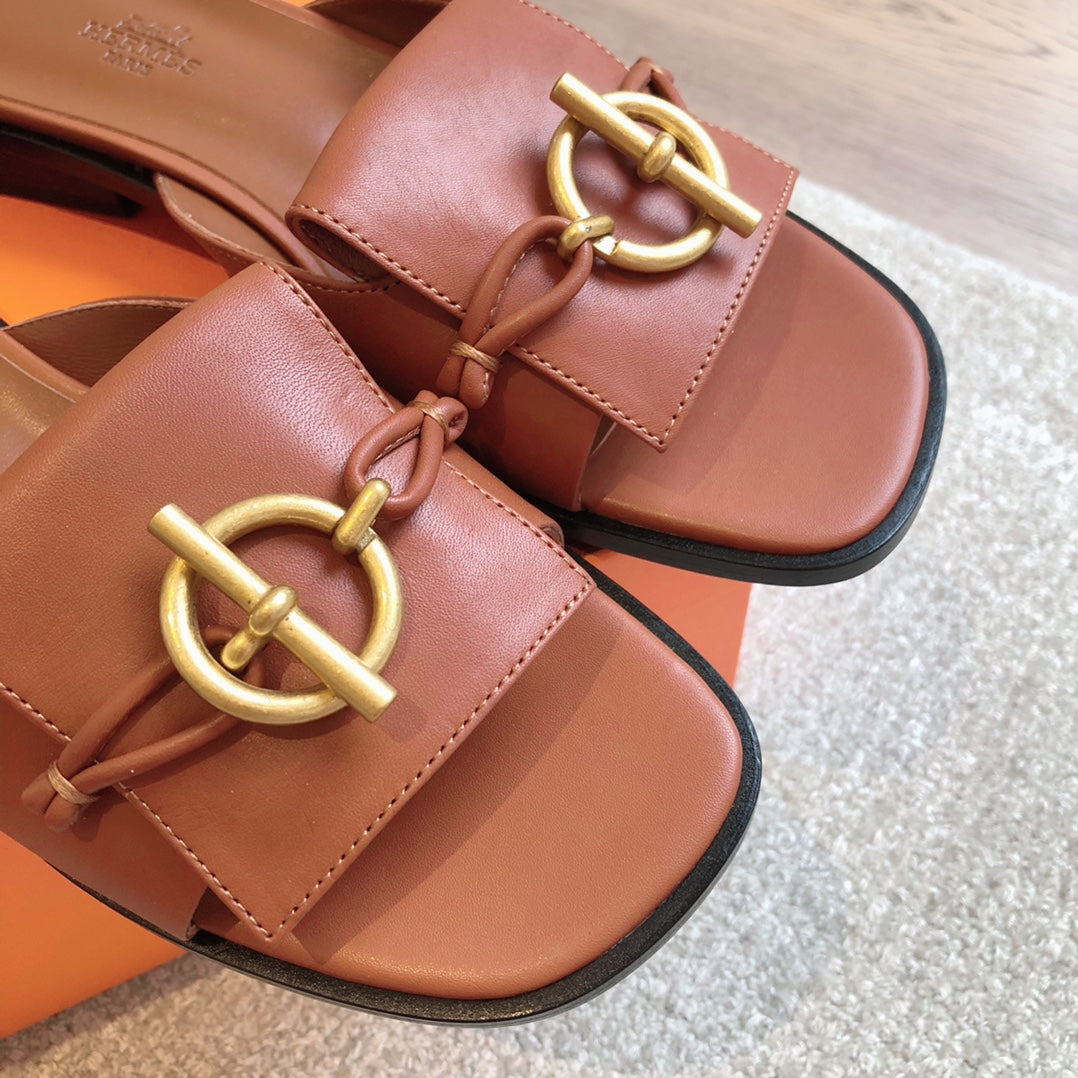 HERMES ISLE SANDAL CARAMEL CALFSKIN