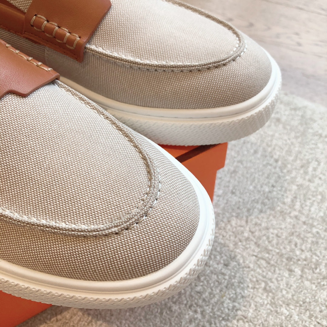 HERMES JOB LOAFER LIGHT TORTILLA MIX CARAMEL CALFSKIN