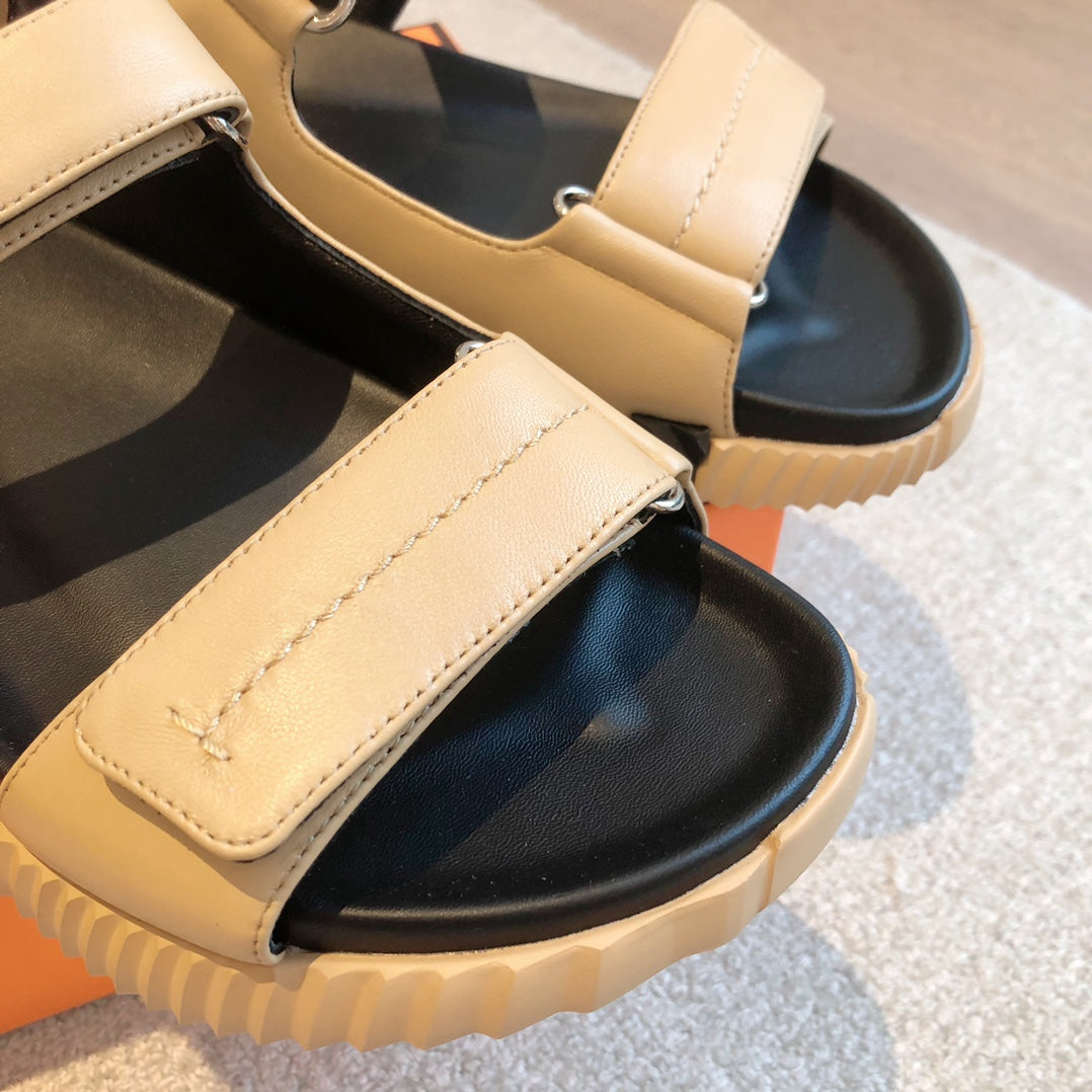 HERMES DAD SANDALS IN TUSCAN BEIGE CALFSKIN AND RUBBER