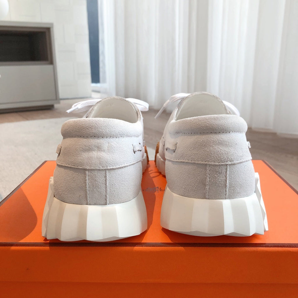 HERMES KETCH SNEAKER IN PALE GRAY SUEDE