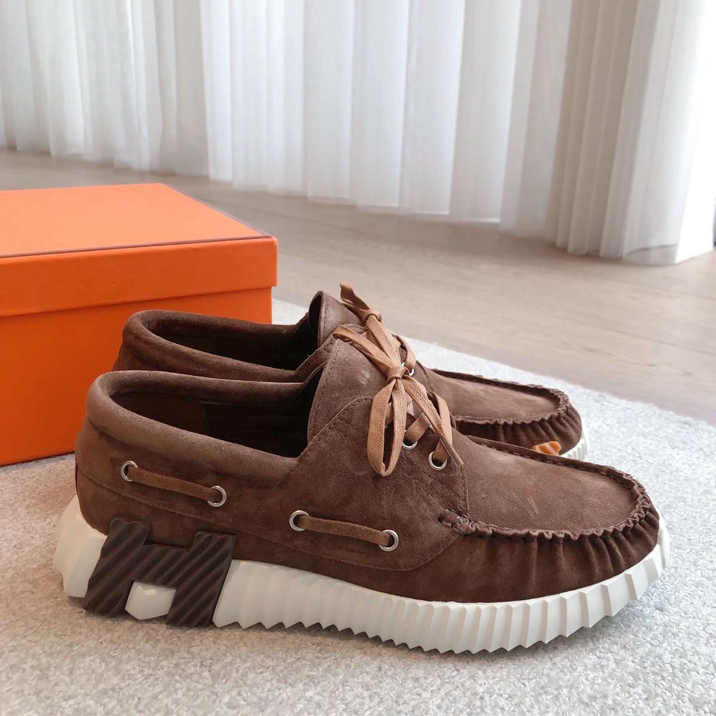 HERMES KETCH SNEAKER IN COCOA BROWN SUEDE