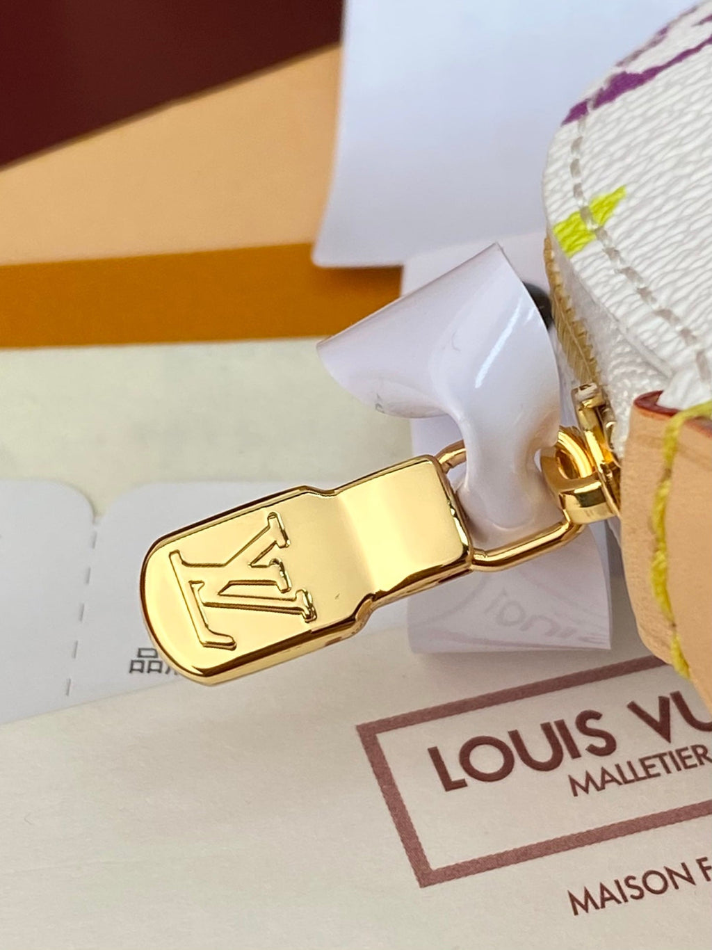 LOUIS VUITTON COSMETIC POUCH PM 19 IN MULTICOLOR MONOGRAM CANVAS