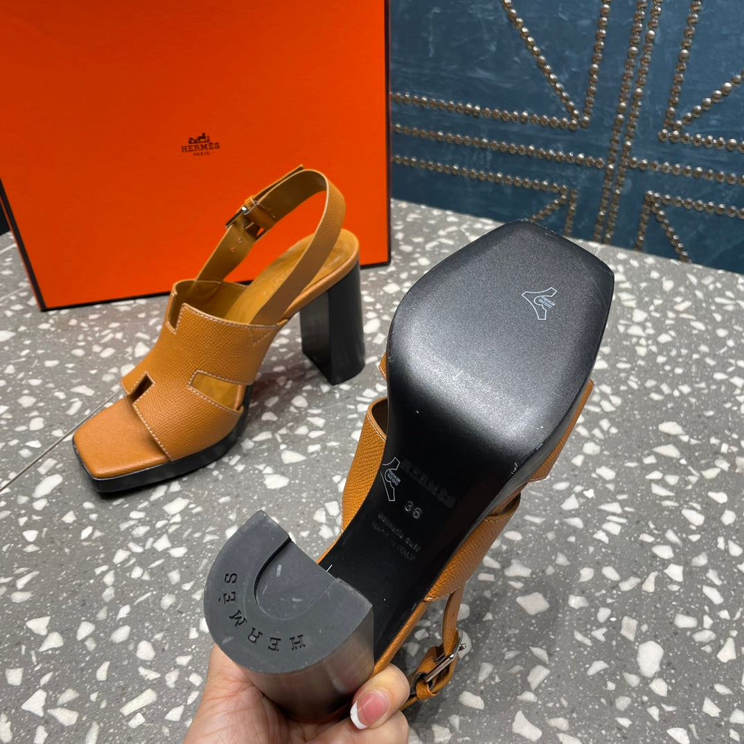 HERMES ERIS SANDAL 95 CARAMEL LAMBSKIN