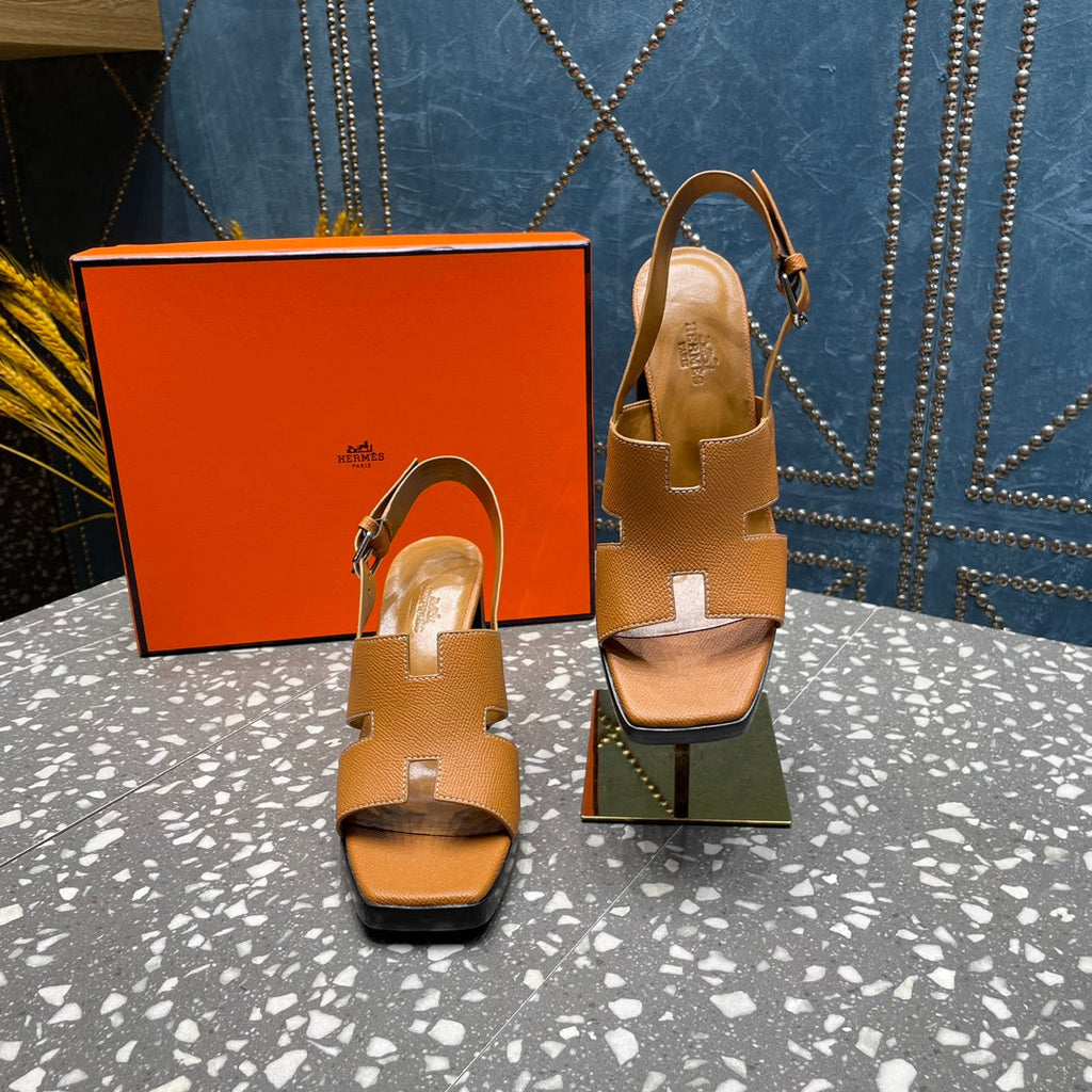 HERMES ERIS SANDAL 95 CARAMEL LAMBSKIN
