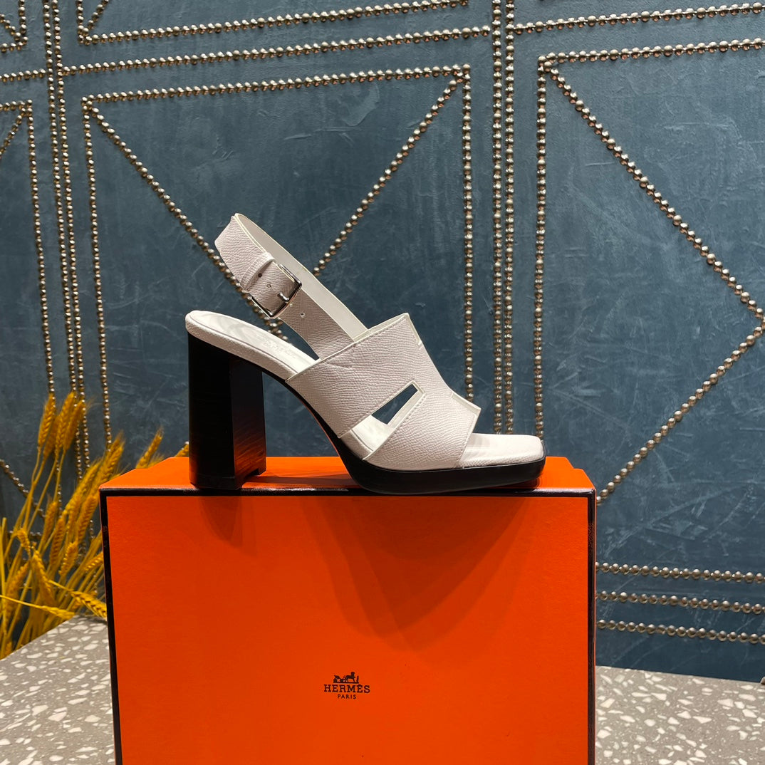 HERMES ERIS SANDAL 95 SNOW LAMBSKIN