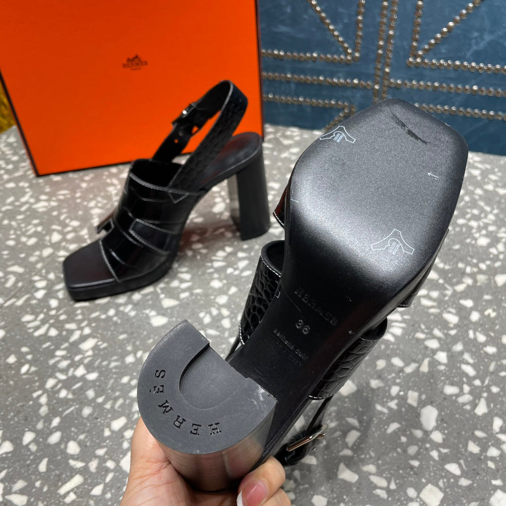 HERMES ERIS SANDAL 95 BLACK CALFSKIN