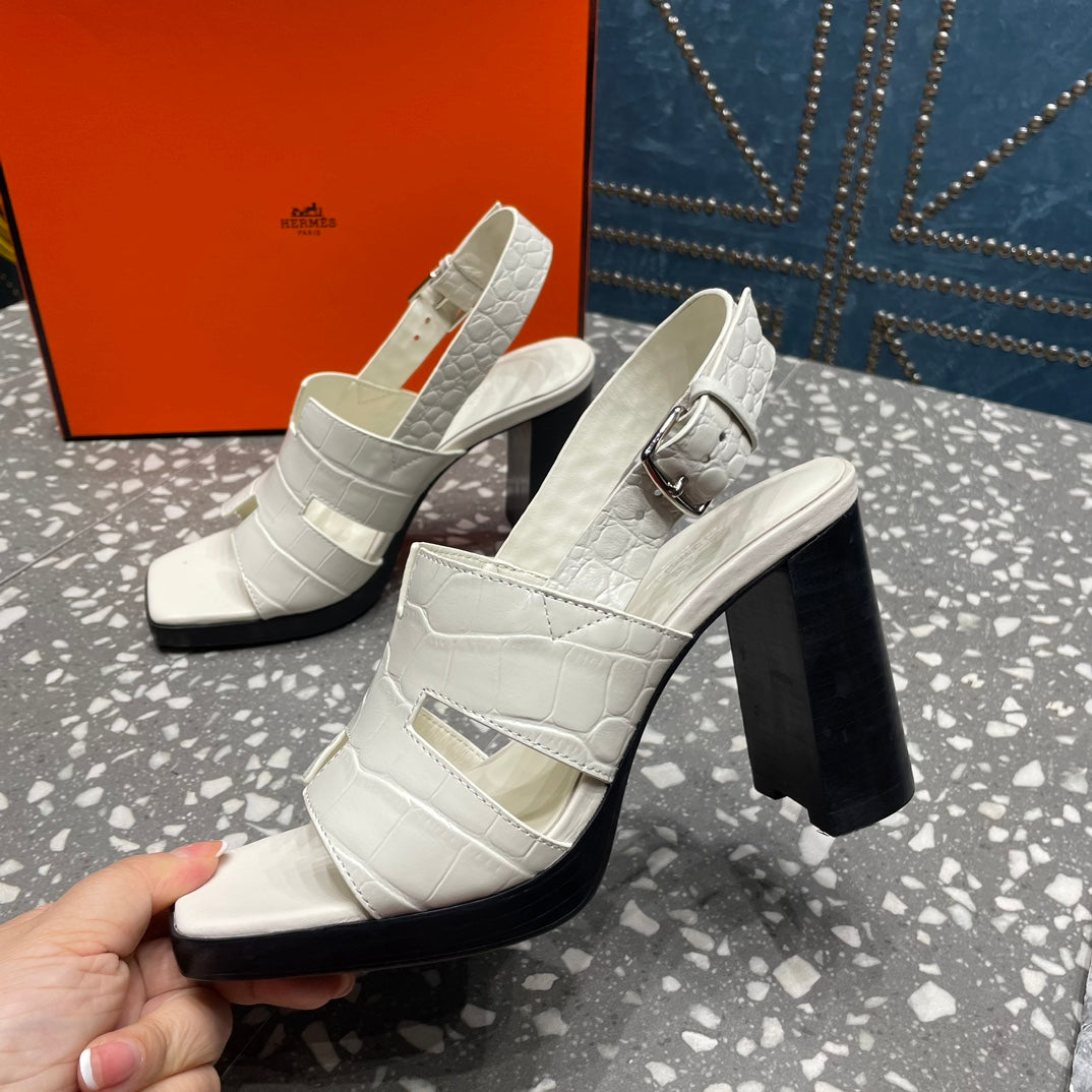 HERMES ERIS SANDAL 95 WHITE CALFSKIN