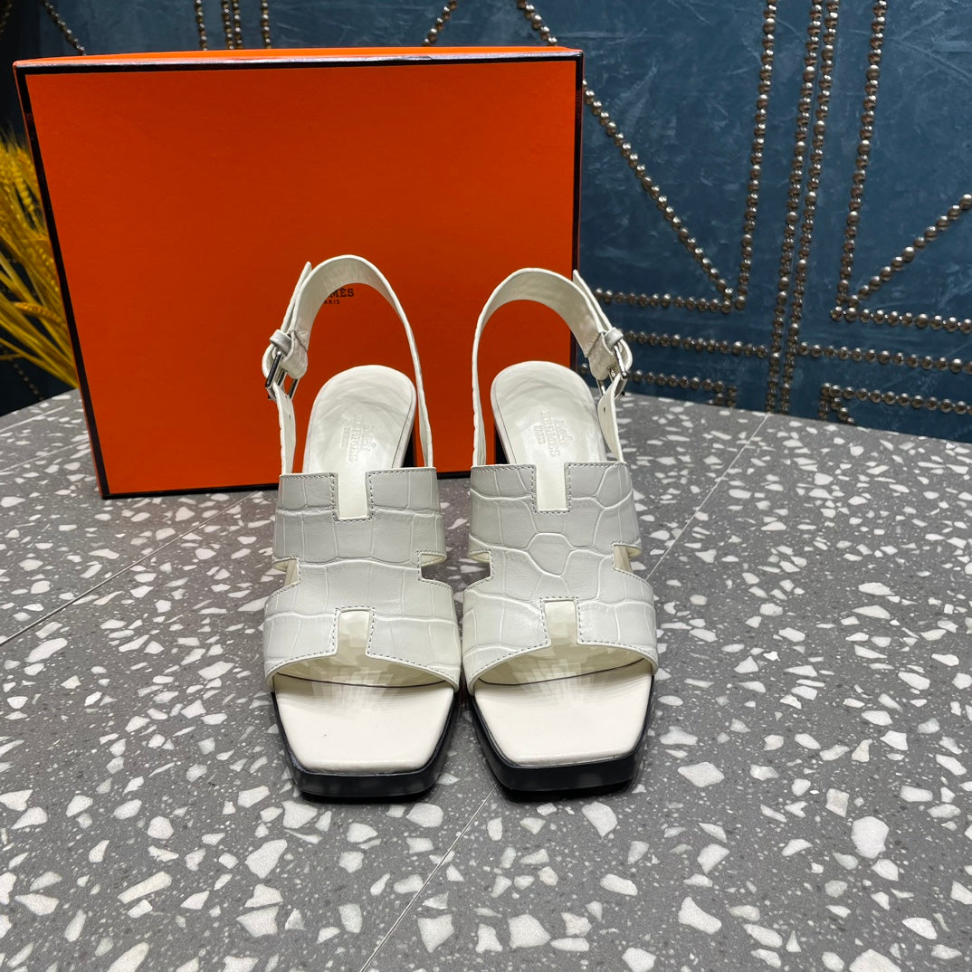 HERMES ERIS SANDAL 95 WHITE CALFSKIN
