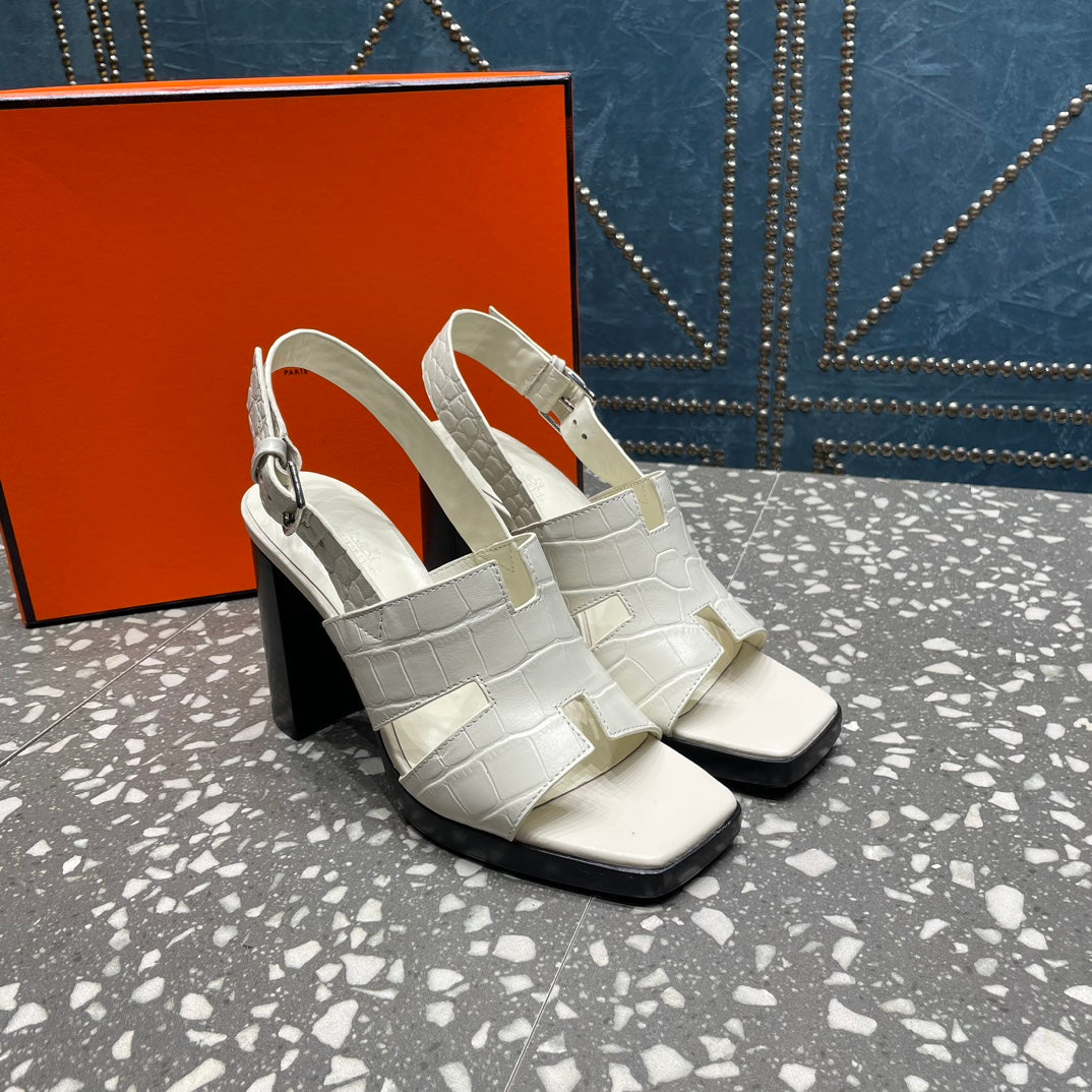 HERMES ERIS SANDAL 95 WHITE CALFSKIN