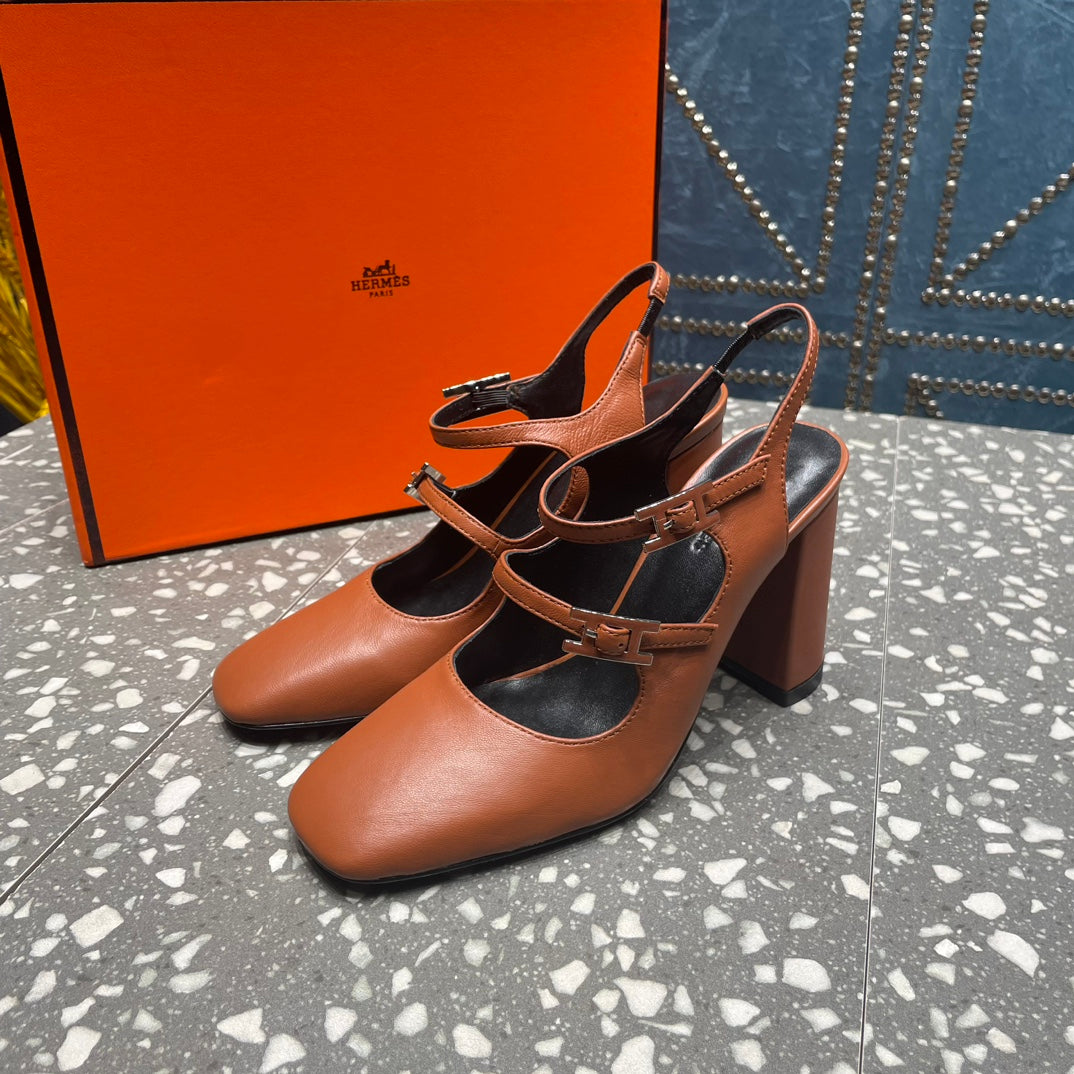 HERMES JACKIE 80 MM PUMP IN UMBER BROWN CALFSKIN