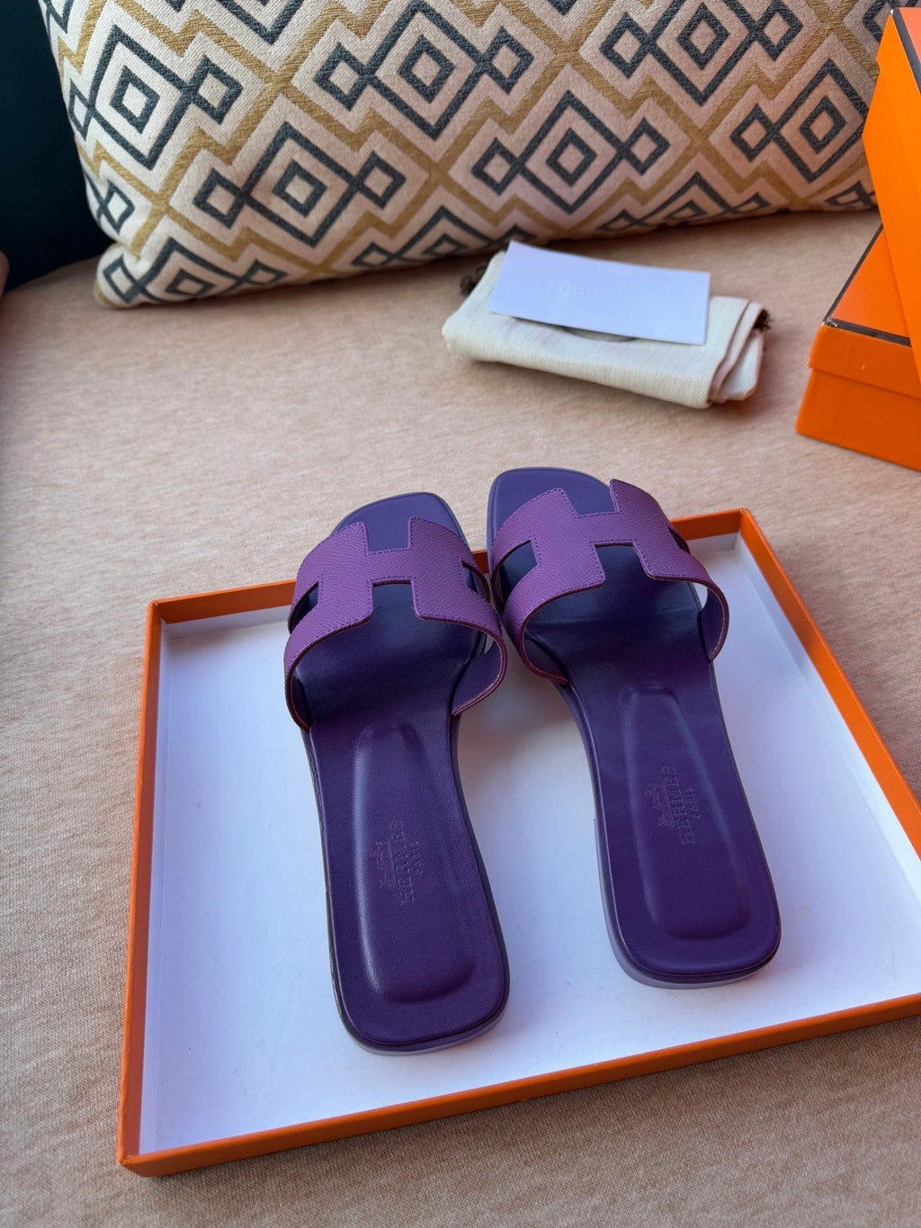 HERMES 0RAN SANDALS IN ROYAL PURPLE CALFSKIN