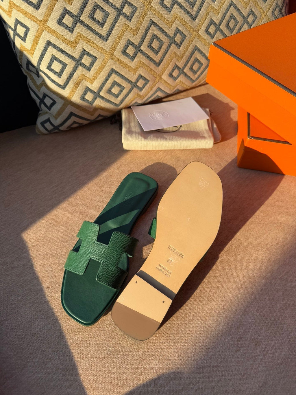 HERMES 0RAN SANDALS IN HUNTER GREEN CALFSKIN