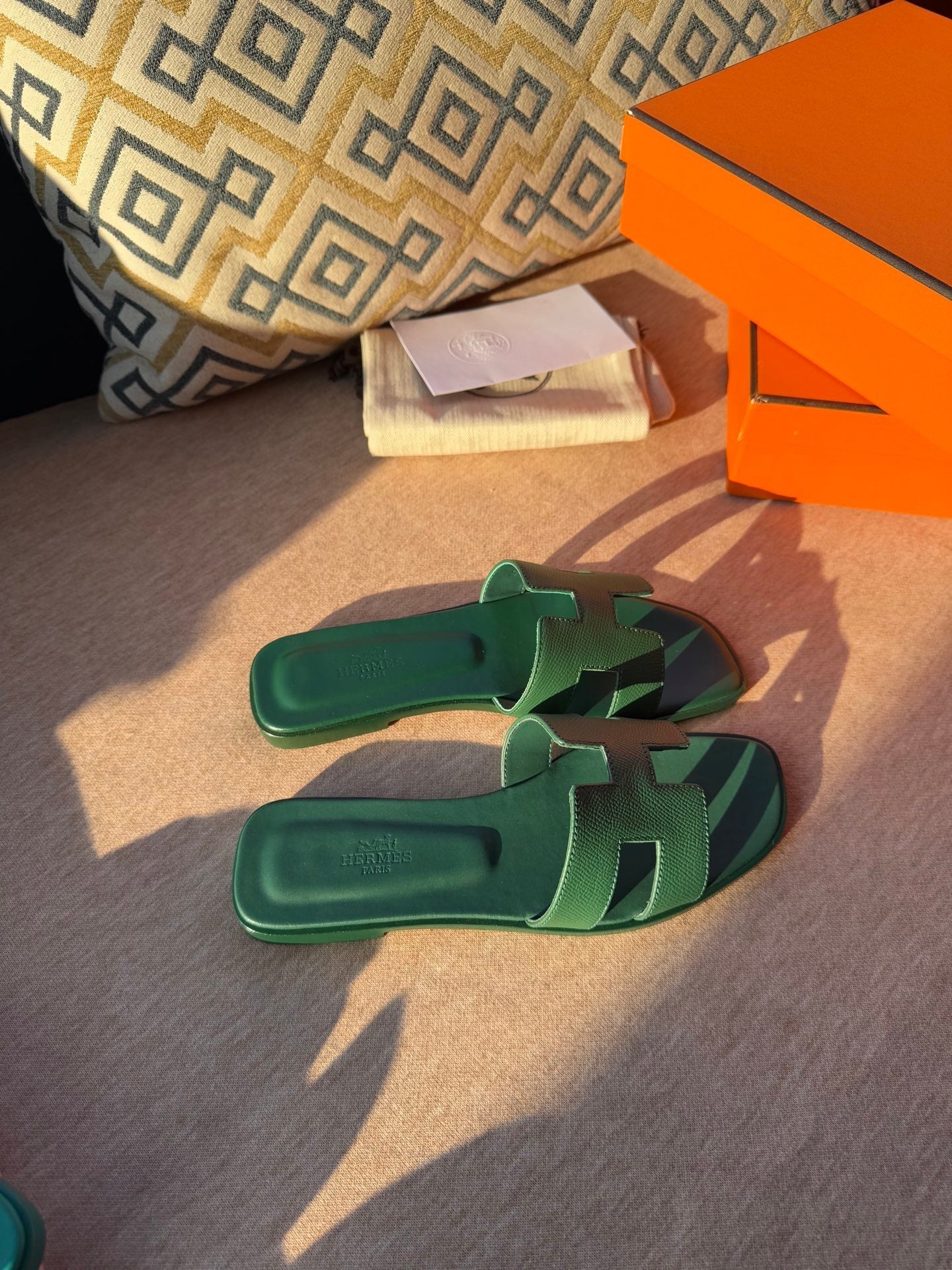 HERMES 0RAN SANDALS IN HUNTER GREEN CALFSKIN