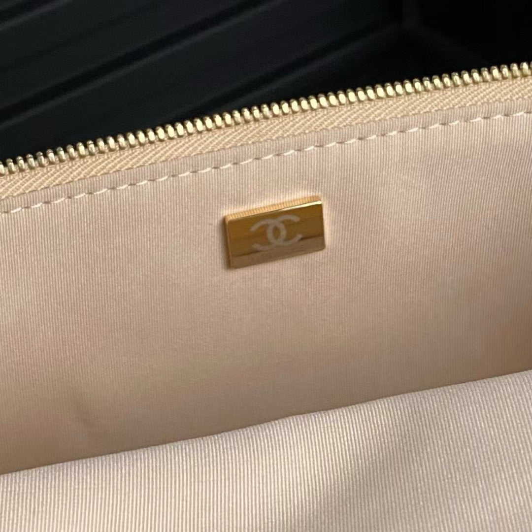 CHANEL MEDIUM CAMERA BAG 23 IN BEIGE YELLOW LAMBSKIN GOLD HARDWARE