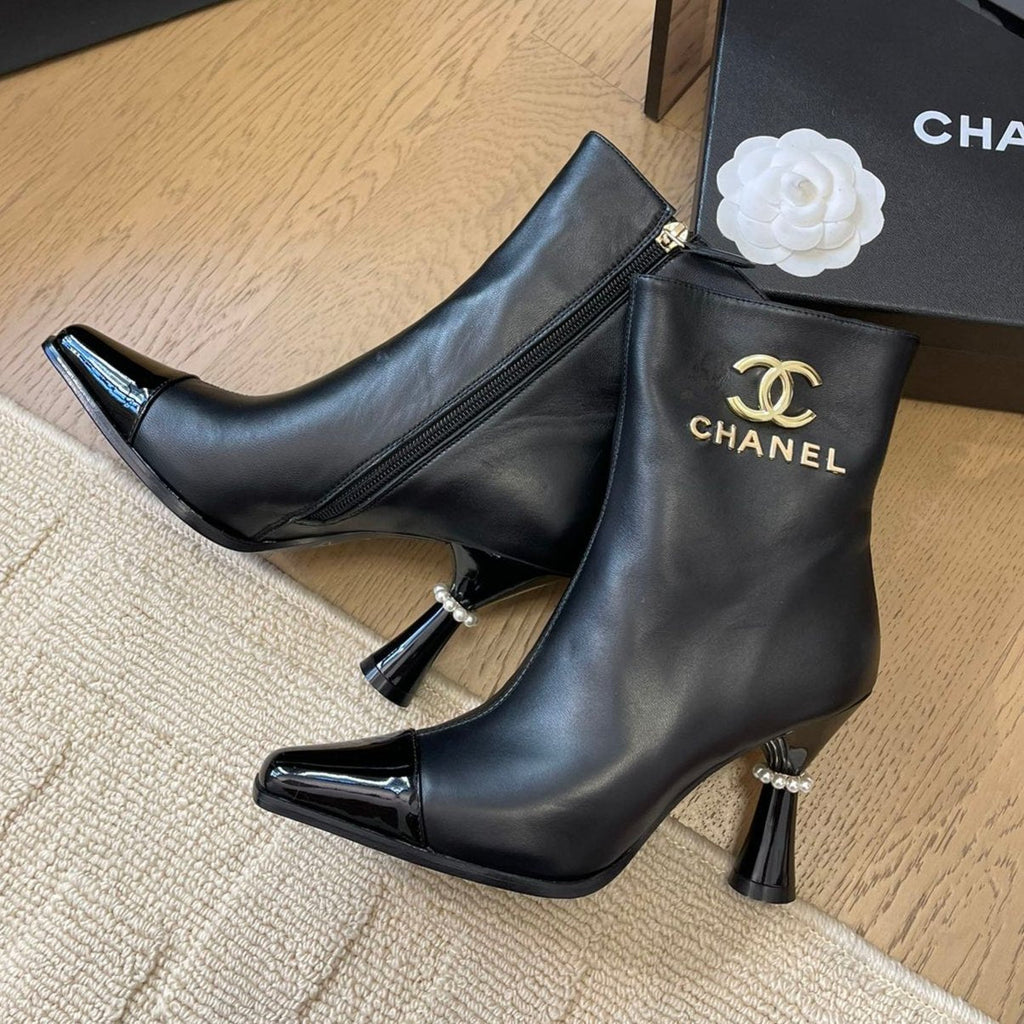 CHANEL BONGADE BOOTS IN BLACK CALFSKIN